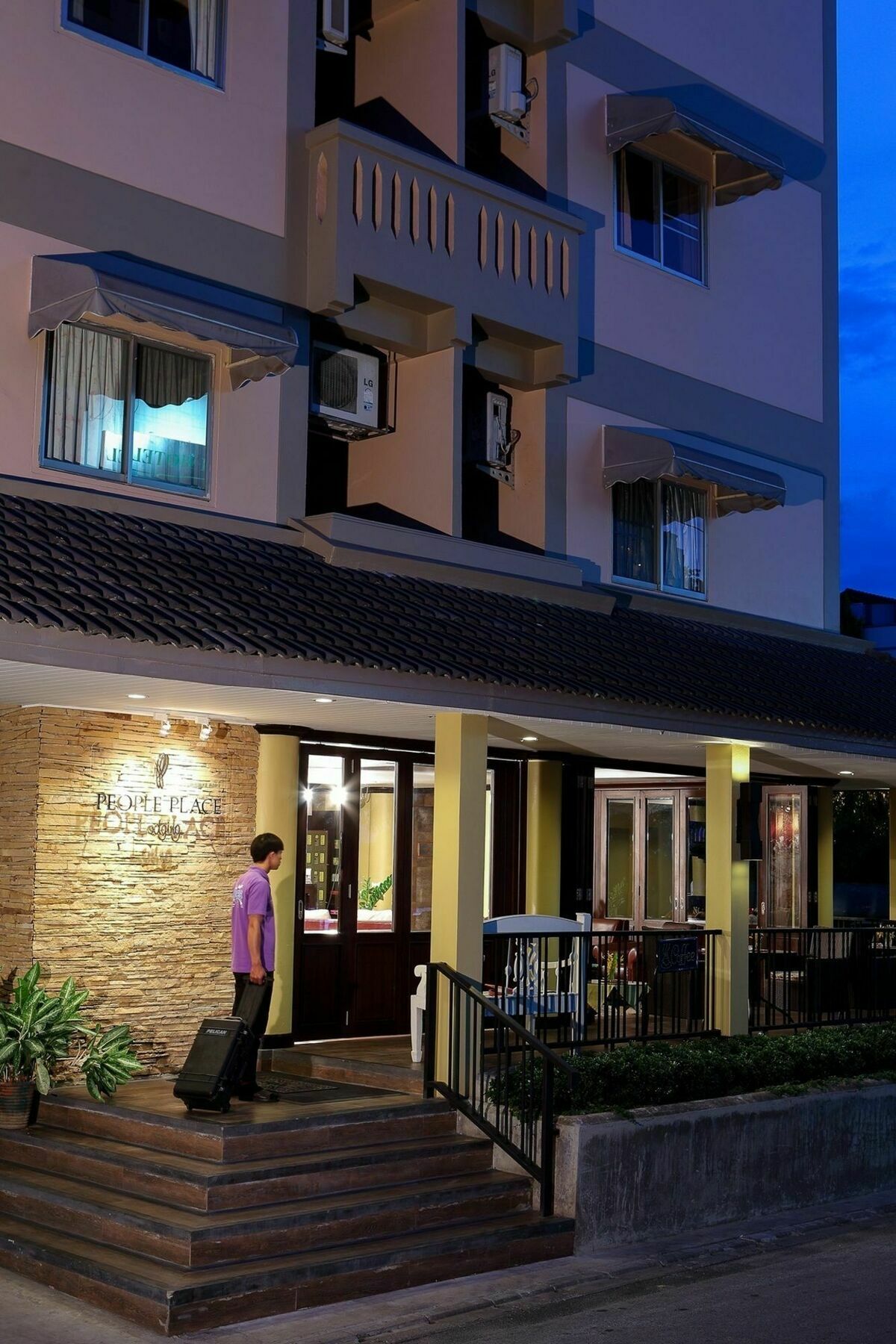 People Place Classic Hotel Sha Extra Plus Čiang Mai Exteriér fotografie